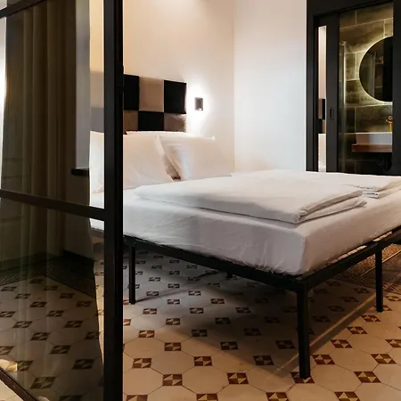 Appartement Main Square &